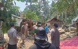 Banjir 6 Desa di Cigudeg Bogor Surut, Warga Mulai Bersihkan Lumpur