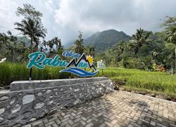 Dapat Bantuan Tenda, Wisata Rabunan Probolinggo Siap Layani Wisatawan Camping