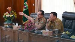 Bukittinggi-Agam Bahas Solusi Banjir, Warga Ingatkan Minimnya Perawatan Drainase