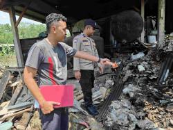 Korsleting Diduga Picu Kebakaran Gudang Jamur di Sukorejo, Warga Sempat Berjibaku Padamkan Api