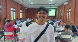 Pengusaha Muda Asal Blora Tularkan Ilmu Cara Berternak Ayam Petelur Ke Warga