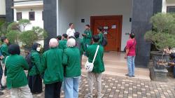 Puluhan Mahasiswa Segel Ruang Aspirasi DPRD Tulungagung, Protes Audiensi Batal Dua Kali