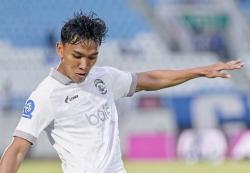 Arkhan Fikri Konsisten Starter, Perkuat Lini Tengah Arema FC