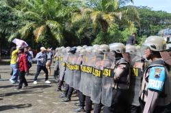 Jelang May Day 2026, Polres Sragen Gelar Latihan Sispamkota Libatkan 430 Personel
