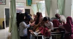 Viral Dugaan Keracunan MBG di Jeneponto, 21 Siswa SD Dilarikan ke Puskesmas