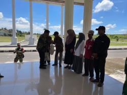 Warga Terdampak Proyek Exit Tol Pattimura Salatiga dapat Bantuan