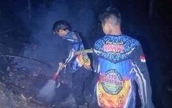 Lahan 1,38 Hektare di Gunung Mas Terbakar, Tim Dishut Kalteng Berjibaku Padamkan Api 2 Jam