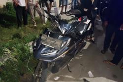 Boncengan Motor Sambil Bergurau, 2 Pelajar SMP Tewas Tertabrak Truk di Jombang