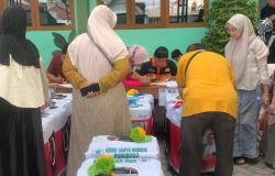 Koper Para Calon Jemaah Haji Asal Ponorogo Diberi Tanda Unik, Ini Alasannya