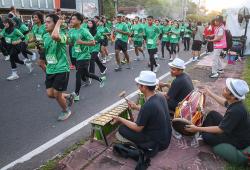 Potret Antusiasme 4.500 Pelari Ramaikan Indonesia Race 2026 di Yogyakarta