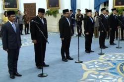 Prabowo Lantik Jumhur Hidayat Jadi Menteri Lingkungan Hidup