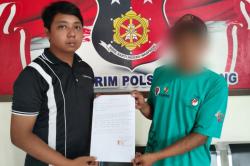 Viral Parkir Rp5 Ribu di Alun-Alun Jombang, Pelaku Minta Maaf di Kantor Polisi