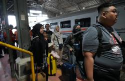 Dampak Kecelakaan, 198 Penumpang Batalkan Perjalanan KA, 9 Kereta Terdampak di Daop 4