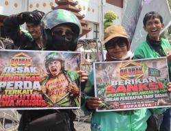 Ribuan Pengemudi Ojol Demo di Surabaya, Tuntut Penegakan Tarif
