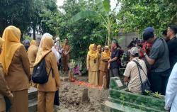 Sosok Nurlaela, Guru Muda Lulusan S2 UNJ yang Jadi Korban Tewas Kecelakaan Kereta di Bekasi Timur