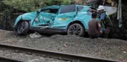 Akhirnya, Polisi Amankan Sopir Taksi Green SM Penyebab Kecelakaan Kereta Api di Bekasi