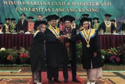 Mahasiswa Disabilitas Unilak Lulus 3,5 Tahun, Rektor : Kampus Kian Inklusif