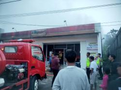 Kebakaran Alfamart Panunggalan, Warga Dengar Suara Ledakan Keras