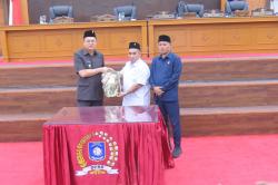 DPRD Bangka Barat Beri 37 Rekomendasi LKPJ Bupati 2025