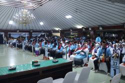 432 CJH Bojonegoro Dilepas ke Tanah Suci, Suasana Haru Warnai Pendopo Malowopati