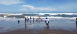 Libur Panjang Sepi, Pantai Ciwidik Kehilangan Pesona, Pedagang Menjerit