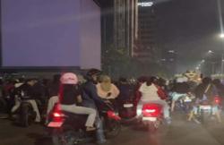 Sok Jago Tutup Jalan Protokol, Gerombolan Pemotor di Thamrin Kocar-kacir Dibubarkan Polisi!