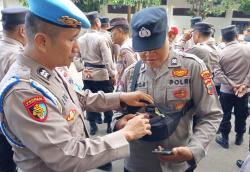 Polisi Dilarang Bawa Senpi saat Amankan Demo Nelayan di Alun-Alun Pati