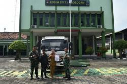 Perkuat Ekonomi Desa, Kodim 0717 Grobogan Distribusikan 13 Unit Truk Operasional KDKMP