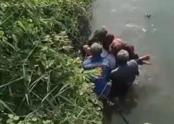 Kecelakaan Tunggal di Jombang, Ibu Rumah Tangga Kendarai Sepeda Listrik Tewas Tercebur Sungai