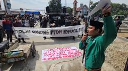 Tolak Banding Kompol DK, Mahasiswa Geruduk Polda Sumut