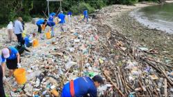 Gawat! Sampah Plastik Ancam Pesisir Pantai di Kabupaten Tangerang