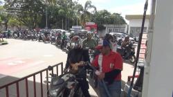 Antrean BBM di Palangka Raya Masih Terjadi, Pertamina Akui Pasokan Berkurang