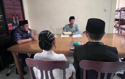 Momen Haru Tersangka Pengedar Pil Yarindu Menikah di Kantor Satresnarkoba Polres Salatiga