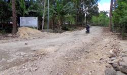 Warga Oeltua Sambut Baik Proyek Jalan Kabupaten Kupang, Kontraktor Diminta Jangan Curang