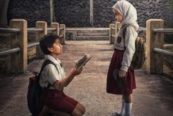 Review Film Children of Heaven: Kisah Sepatu Hilang yang Penuh Pesan Moral