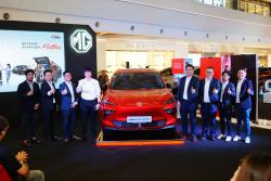 SUV Listrik Keluarga dengan Fitur Lengkap dan Kenyamanan Premium Resmi Hadir di Medan