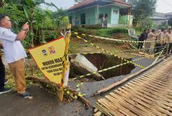 Perbaiki Jembatan Penghubung Dua Kecamatan, Dinas PUTR KBB Siapkan Box Culvert