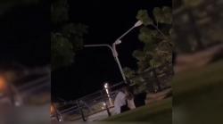 Viral! Pasangan Muda-mudi Bermesraan di Alun-alun Tuban Terekam CCTV