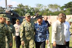 Dampingi Wakil Panglima TNI, Bupati Bojonegoro Tinjau Kesiapan 1.061 Koperasi Desa Merah Putih