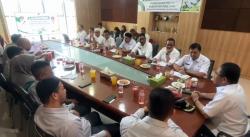 Bupati Pidie Jaya Tantang Bank Aceh Lawan Bank Konvensional: Jangan Persulit Rakyat Ambil Pinjaman!