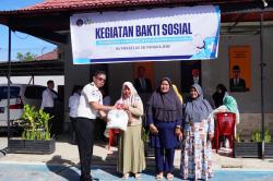 Tebar Kepedulian, Rutan Pangkep Bagikan 15 Paket Sembako ke Warga Kurang Mampu