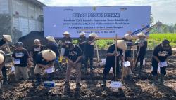 Bulog Kucurkan Rp50 Juta untuk Petani Sragen, Dorong Produksi Kedelai Unggul Grobogan