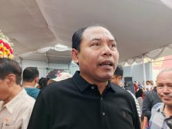 Bendung Arus Budaya Luar, Ketua DPRD Karawang Ajak Pelaku Usaha Gandeng Seniman Lokal