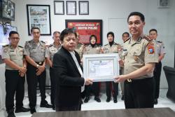 Bidhumas Polda Jatim Dinilai Mampu Bangun Komunikasi Publik yang Efektif