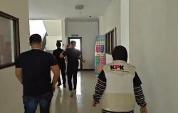 KPK Kembali ke Ponorogo Geledah Kantor Dinas Kesehatan, Ini yang Dicari