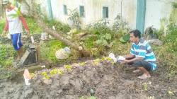 Identitas Belum Terungkap, Jasad Perempuan Lansia yang Ditemukan di Hutan Bojonegoro Dimakamkan