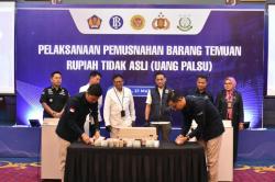 Pakai Mesin Racik Kertas, Bank Indonesia Kepri Hancurkan 5.454 Lembar Uang Palsu