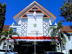 Tak Digubris, DPRD Gowa Siap Gulirkan Hak Angket untuk Bupati Husnia Talenrang