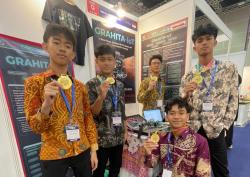 Siswa SMA Islam Al Azhar 8 Kota Bekasi Raih Gold Medal di Ajang WYIE 2026 Kuala Lumpur