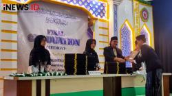 Mahir Bahasa Inggris dan Ilmu Agama, 168 Santri Ponpes Al Madienah Denanyar Jombang Diwisuda